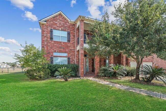 Building Photo - 23010 Prairie Lake court