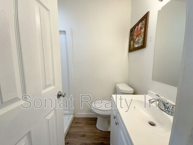 Building Photo - 7760 N Coronet Ct