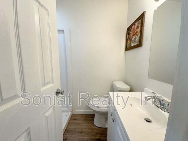 Building Photo - 7760A N Coronet Court