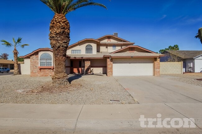 Building Photo - 7434 W Sierra St