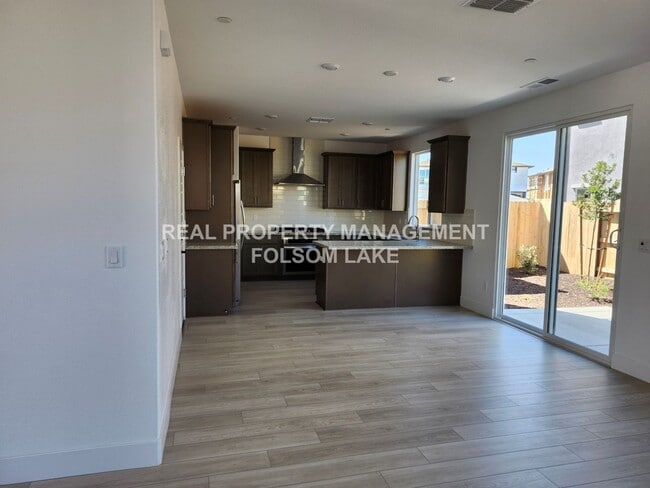 Building Photo - Coming Soon!! 3 Bedroom 2.5 bath corner lo...