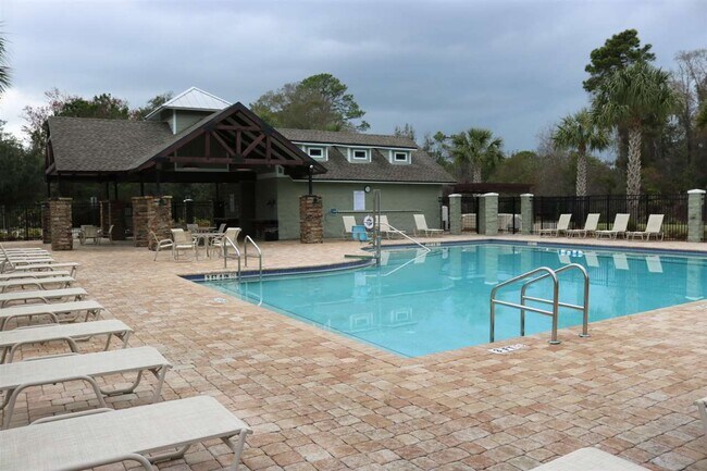 Building Photo - 667 La Mancha Dr