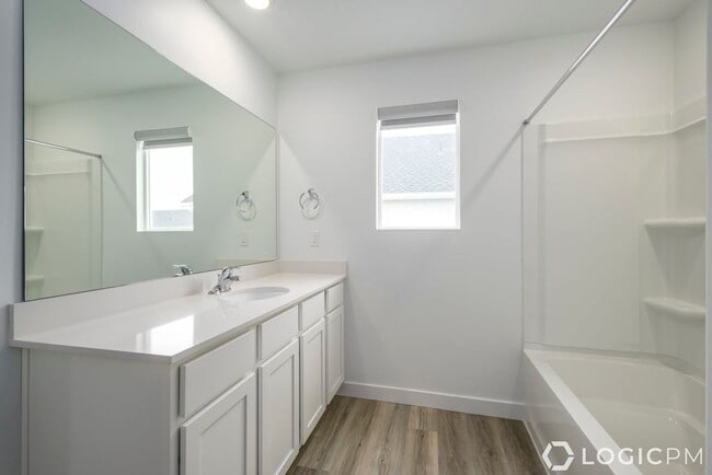 Building Photo - Stunning Brand New Home in Lehi!!