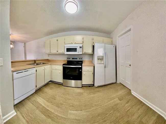 Building Photo - 5056 Ernst Ct