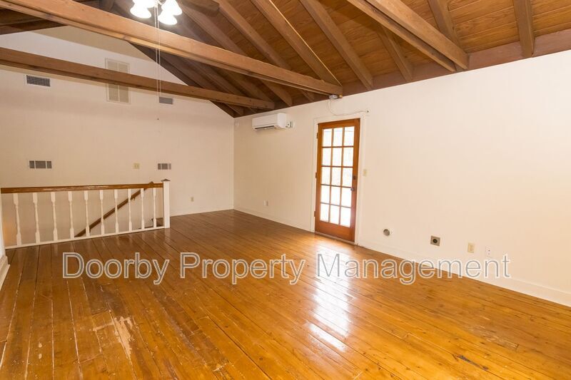 Building Photo - 715 Mississippi Ave