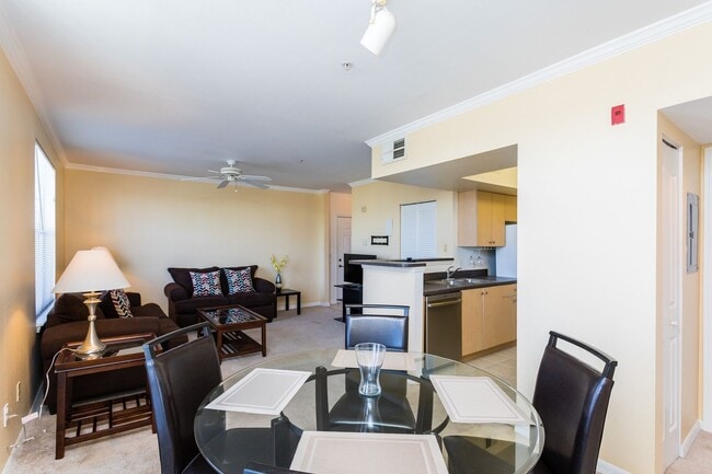 Building Photo - 770-307 Siena Palm Drive