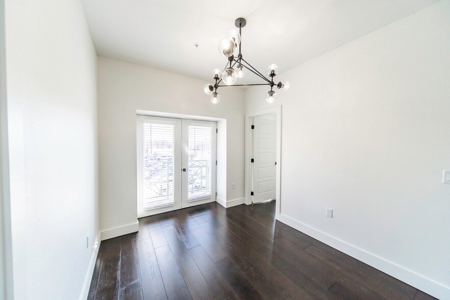 Building Photo - 115 Gilmer St
