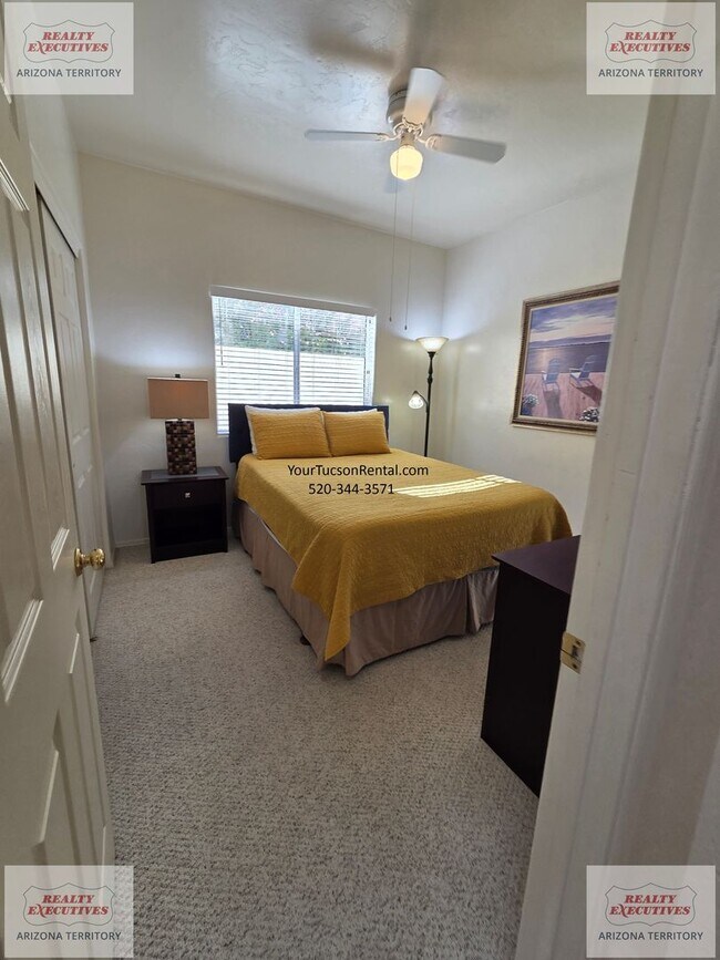 Building Photo - NE off Wrightstown & Pantano 3/2 with pool, patio and loads of upgrades