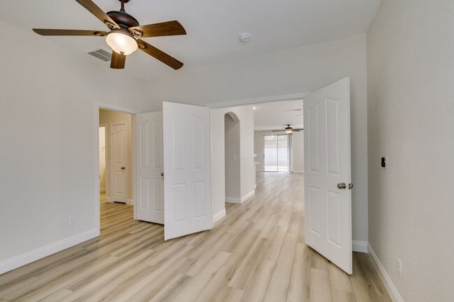 Building Photo - Silverado Ranch 3 bedroom home completely remodeled interior ready for immediate move in!