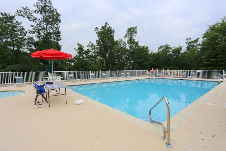 Building Photo - 3038 King Ct