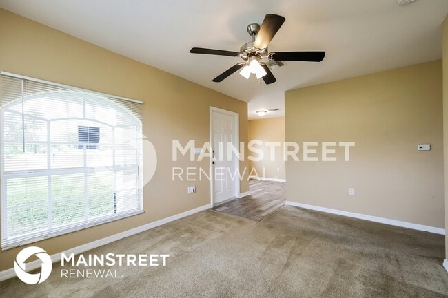 Building Photo - 3016 25th St W