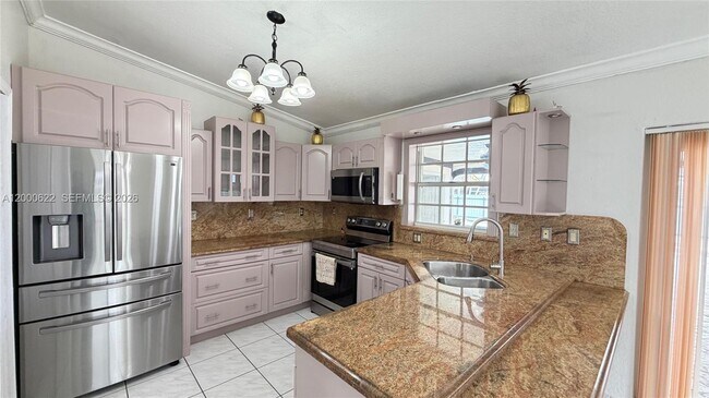 Building Photo - 14861 SW 173rd St