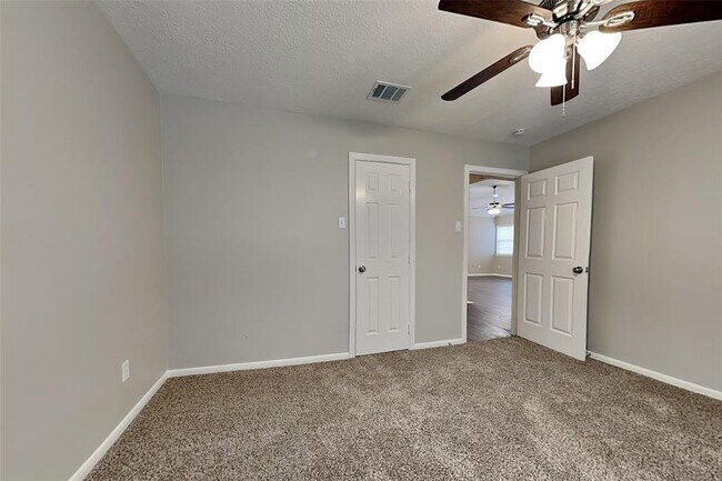 Building Photo - 18426 Big Cypress Dr