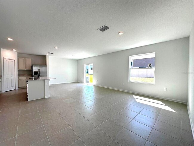 Building Photo - 3874 Amers Lp