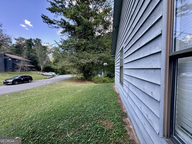 Building Photo - 1485 S Diane Ct