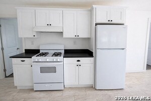 Building Photo - 1411 Lamar St