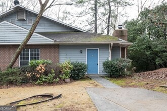 Building Photo - 4838 Westridge Dr