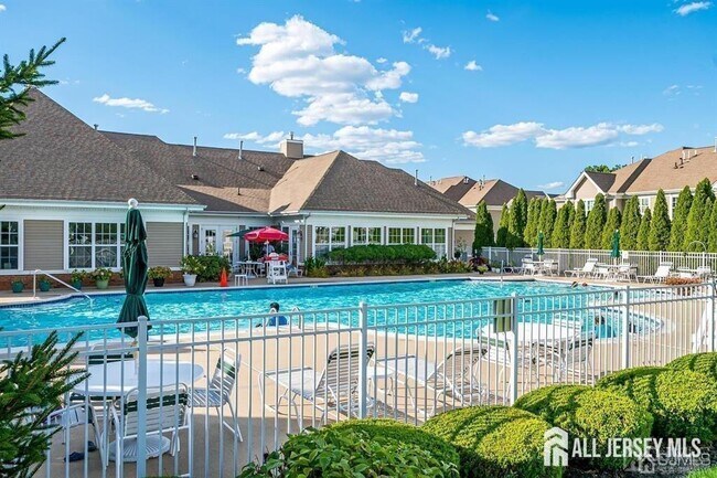 Building Photo - 2822 Edward Stec Blvd