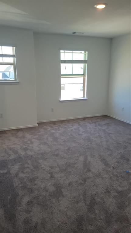 Building Photo - 541 Pickrell Lp