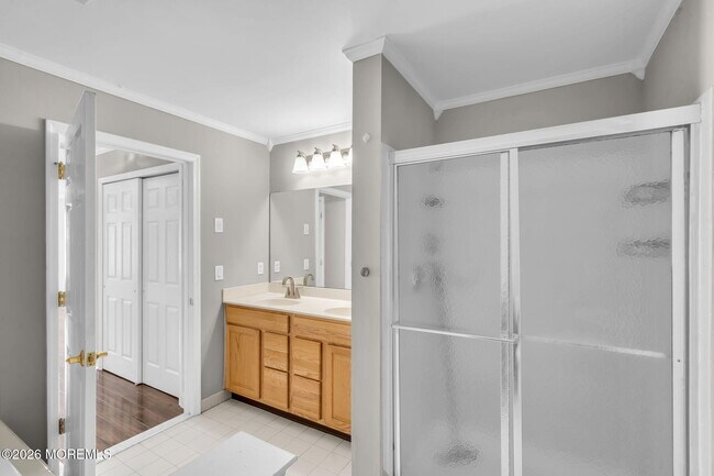 Building Photo - 30 Brookfield Dr