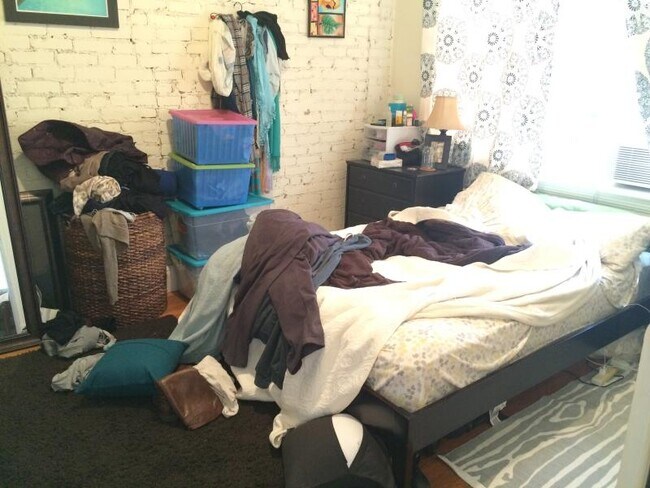 Building Photo - 1715 Commonwealth Ave