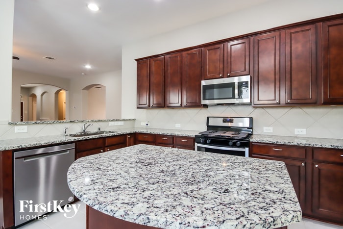 Building Photo - 183 Knollbrook Cir