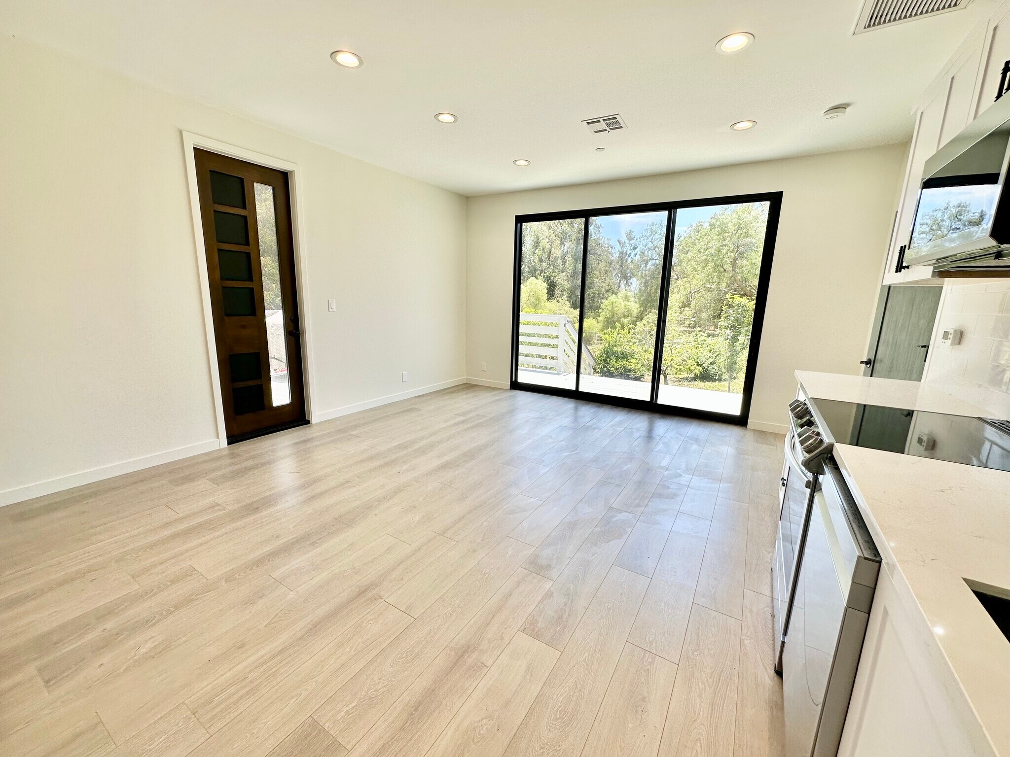 Building Photo - 29051 Pacific Coast Hwy