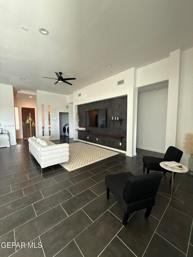 Building Photo - 13010 Terrington Ave