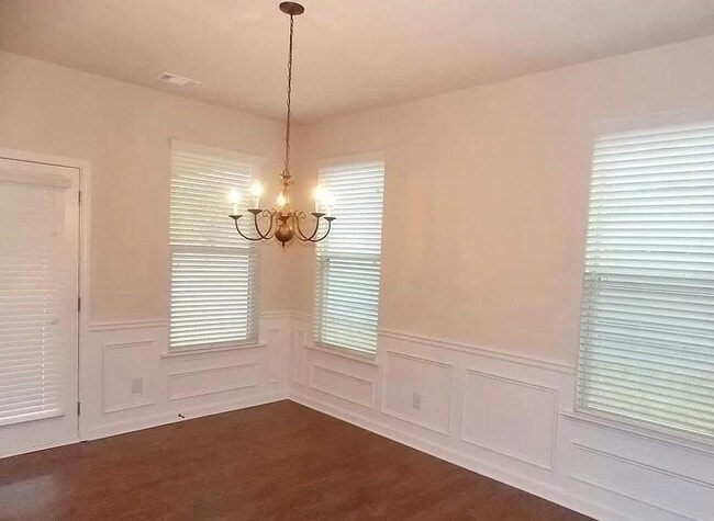 Building Photo - 2148 Baywood Tree Ln SW