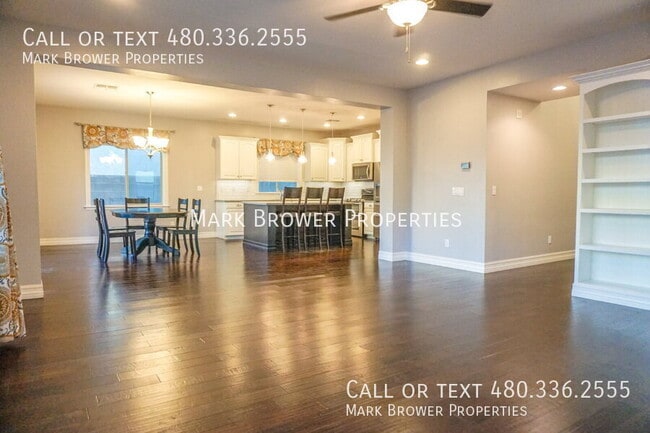 Building Photo - 3016 E Shannon St