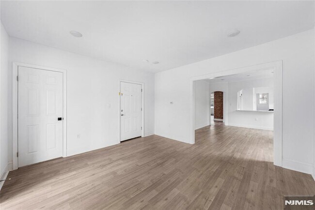 Building Photo - 7420 4th Ave