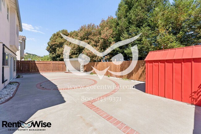 Building Photo - 406 Grenadine Way