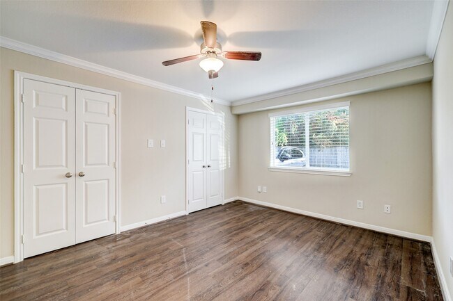 Building Photo - 1600 W T C Jester Blvd