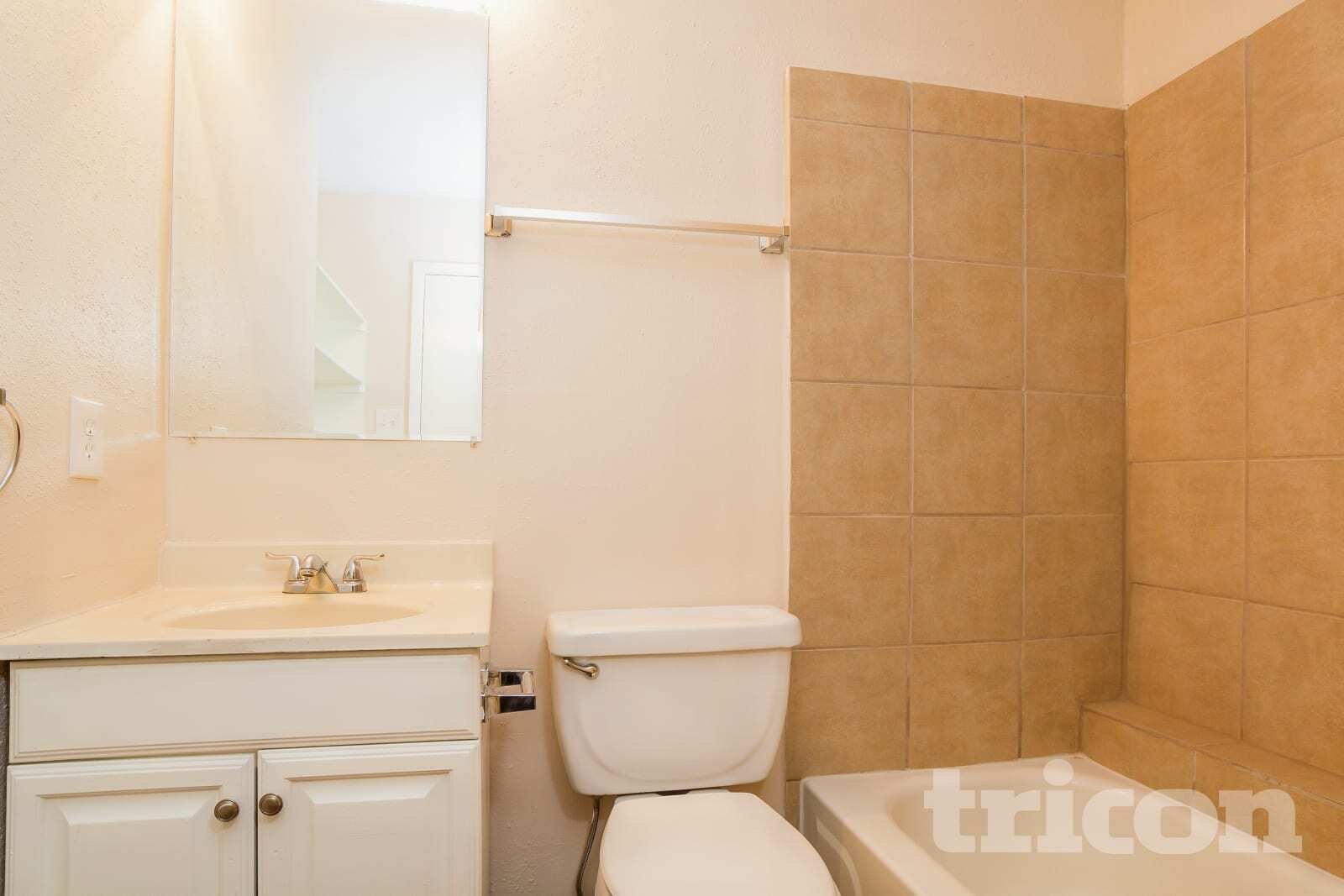 Building Photo - 6329 Porterway Dr