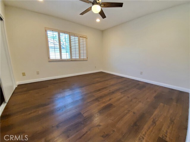 Building Photo - 588 W 17th St