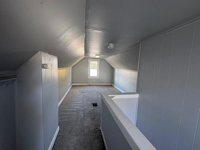 Building Photo - 19821 Lyndon St