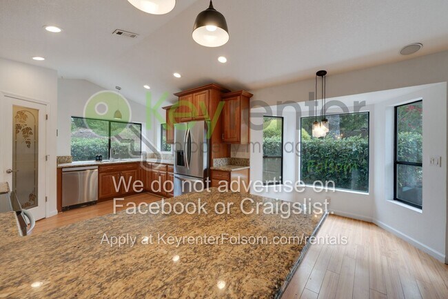 Building Photo - 3844 Langdon Ct