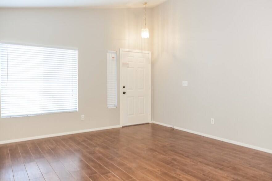 Building Photo - 6333 Winter Valley Ct