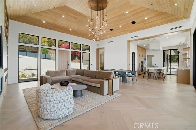 Building Photo - 5520 Horizon Dr