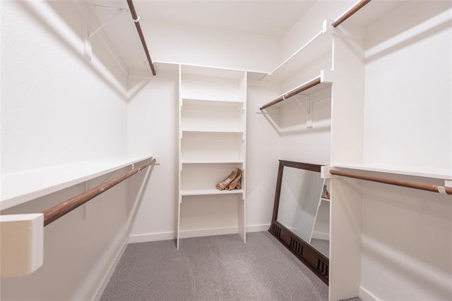 Building Photo - 1901 N Carroll Ave