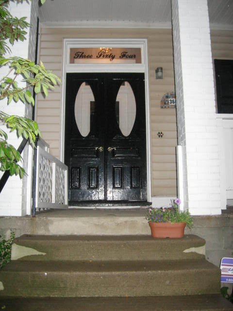 Front Vestibule to Front Door - 364 Lehigh Ave
