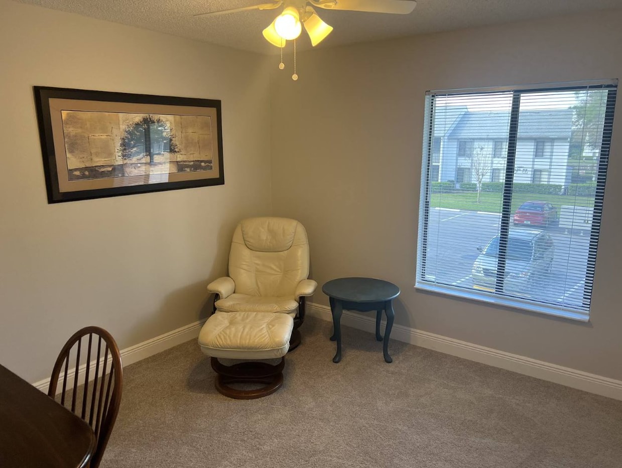 Building Photo - 1258 Pine Ridge Cir W