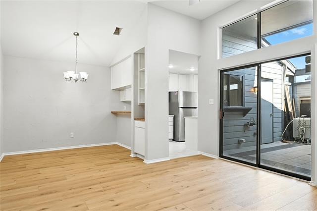 Building Photo - 606 Bellaire Dr