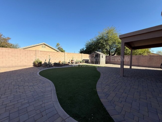 Building Photo - 12334 W Turney Ave