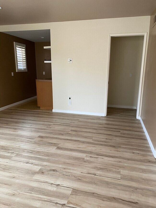 Building Photo - 5015 Corbina Way