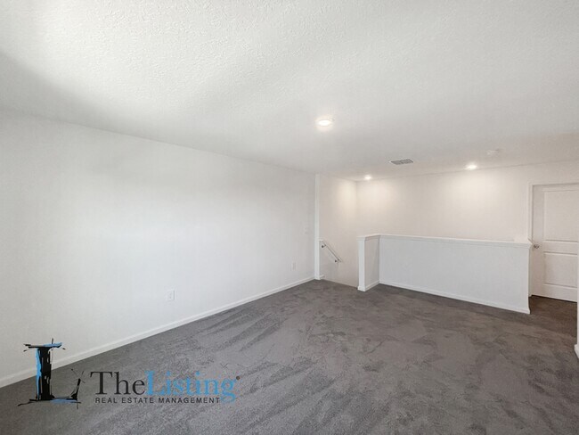 Building Photo - 4810 Katrina Dr