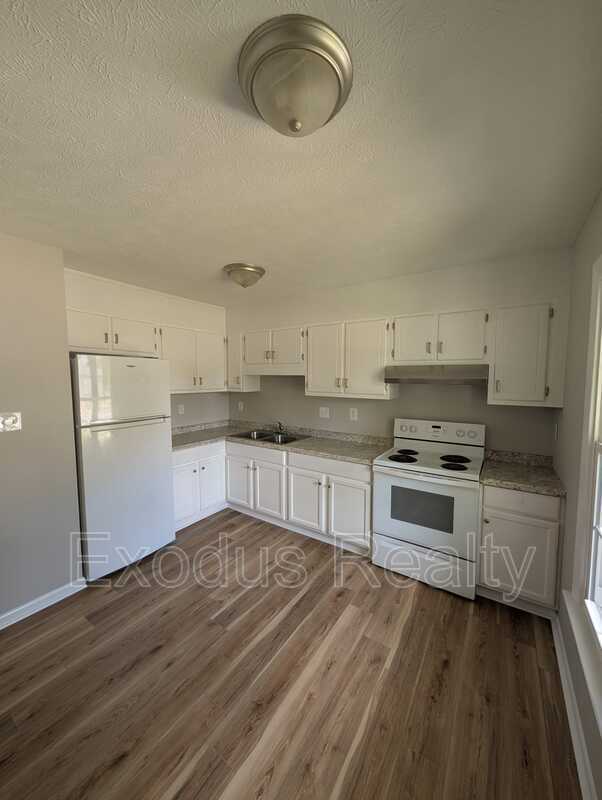 Building Photo - 6443 Rutherglen Dr