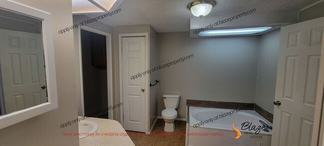 Building Photo - Pre leasing - Large 2 Bedroom Home in CISD