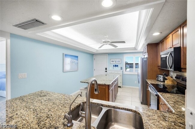 Building Photo - 2445 W Gulf Dr