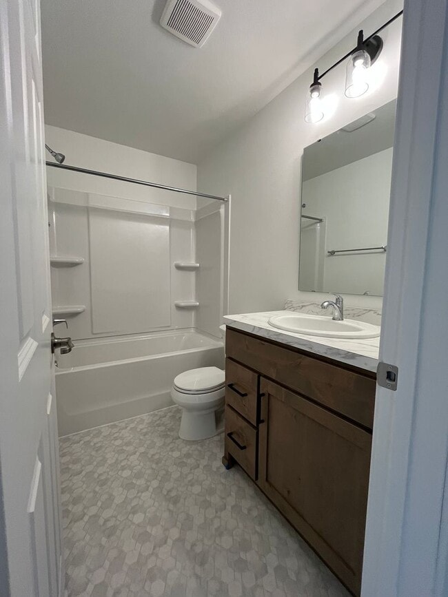 Building Photo - The Wilds Townhomes